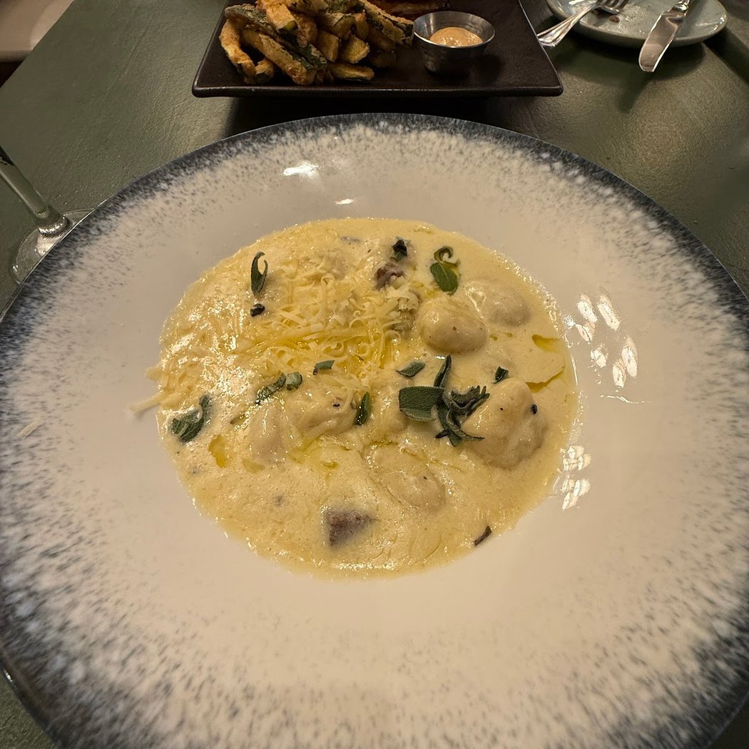 Lido Harlem Restaurant 5